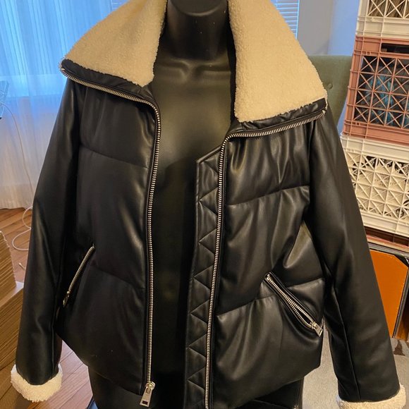 Levi's Jackets & Coats | Levis Bubble Faux Shearling Collar Puffer Coat | Poshmark